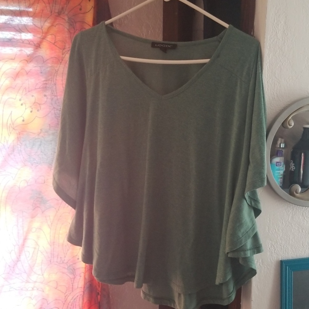 Flowy Shirt